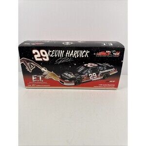 Kevin Harvick Action 2002 Monte Carlo #29 GM Goodwrench E.T. 1:24 Diecast Car
